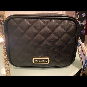 Itzy Ritzy Double take